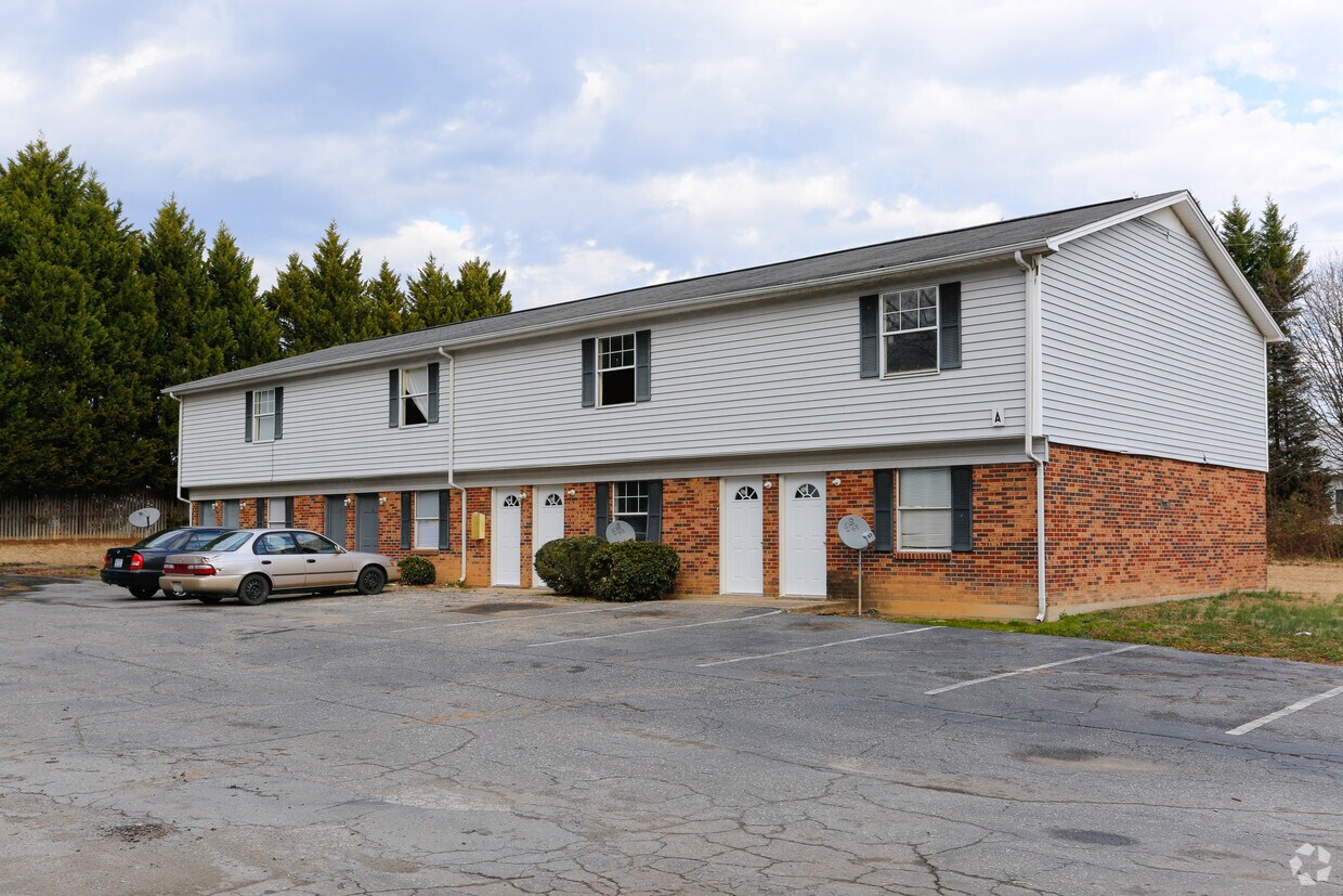 Humboldt Village Apartments in Bessemer City, NC