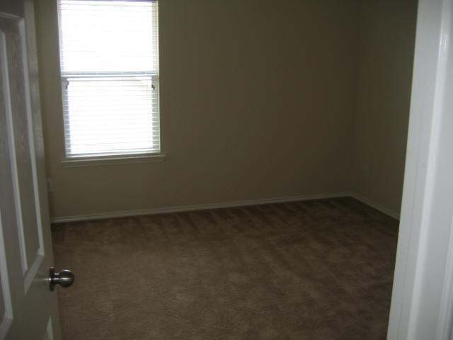 Building Photo - 3913 Temecula Creek Trail