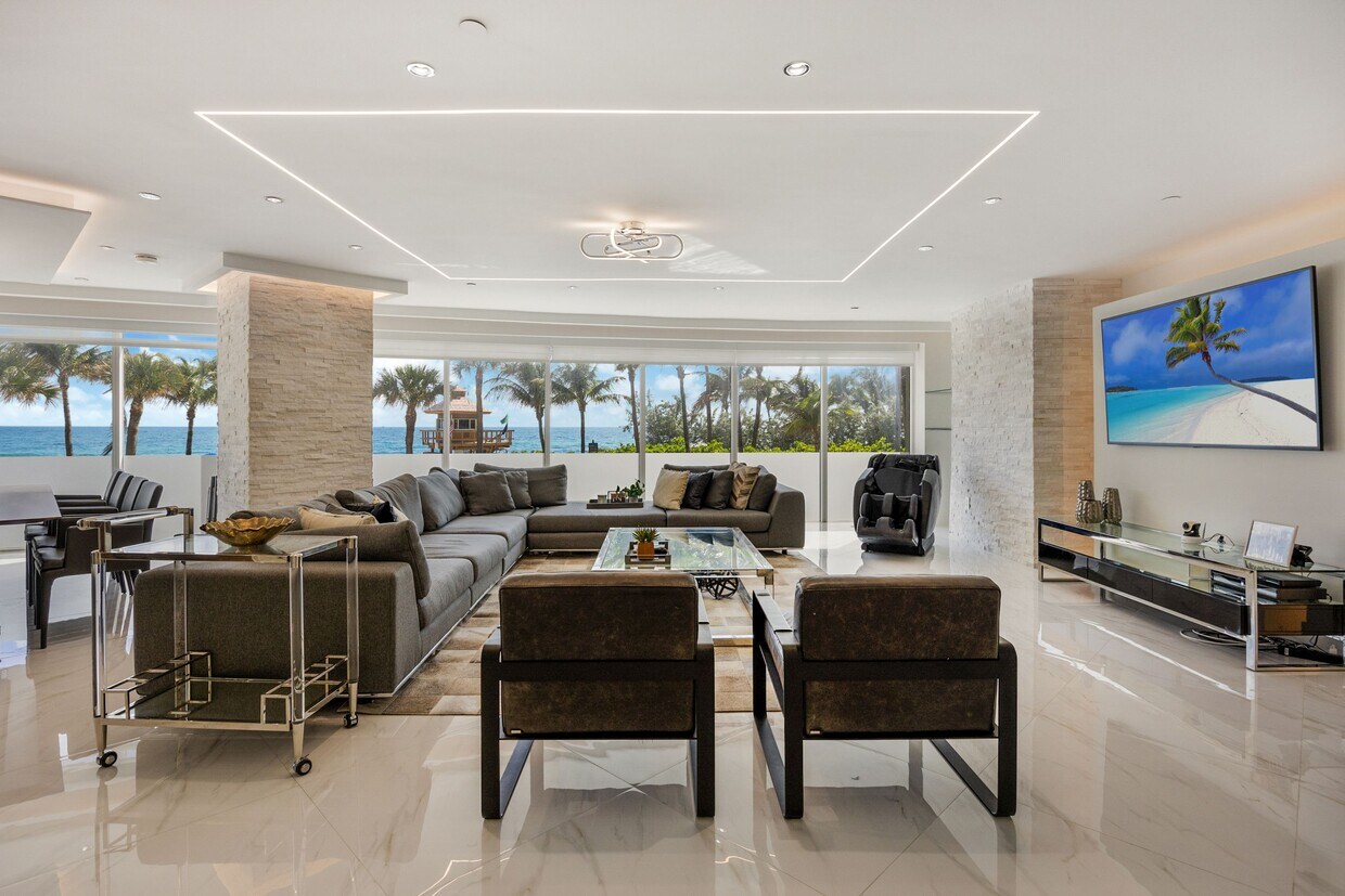 Photo - 18671 Collins Ave (Sunny Isles Beach, FL)