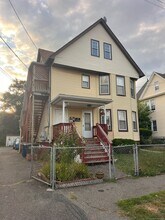 Building Photo - 105 Summerfield Ave