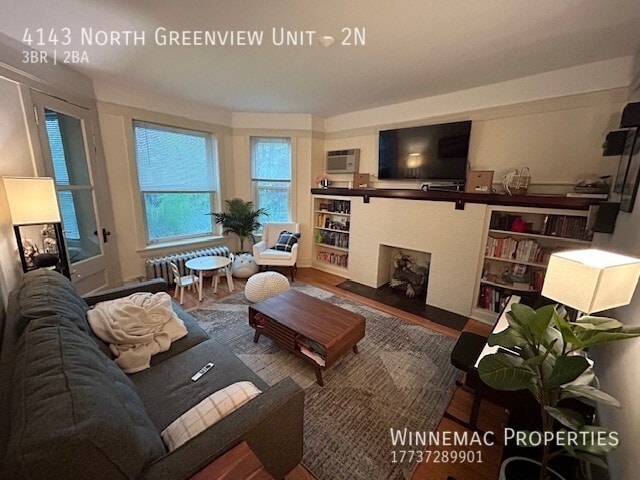 Photo - 4143 N Greenview Ave Apartment