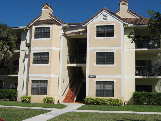 Foto del edificio - Excellent  location in Coral Springs