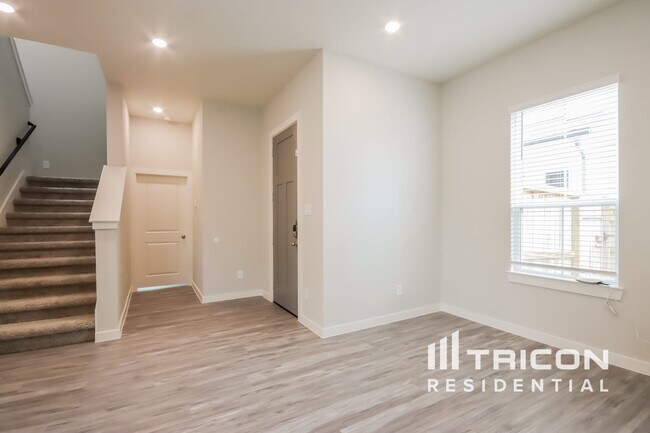 Foto del edificio - 9835 Willow Creek Commerce Dr 223 Tomball TX