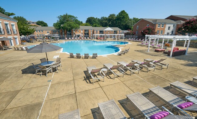 Newport Village - Apartments in Alexandria, VA | Apartments.com