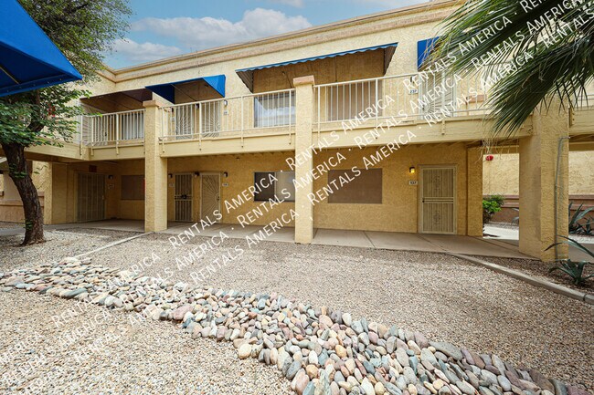 Foto del edificio - 12221 W Bell Rd