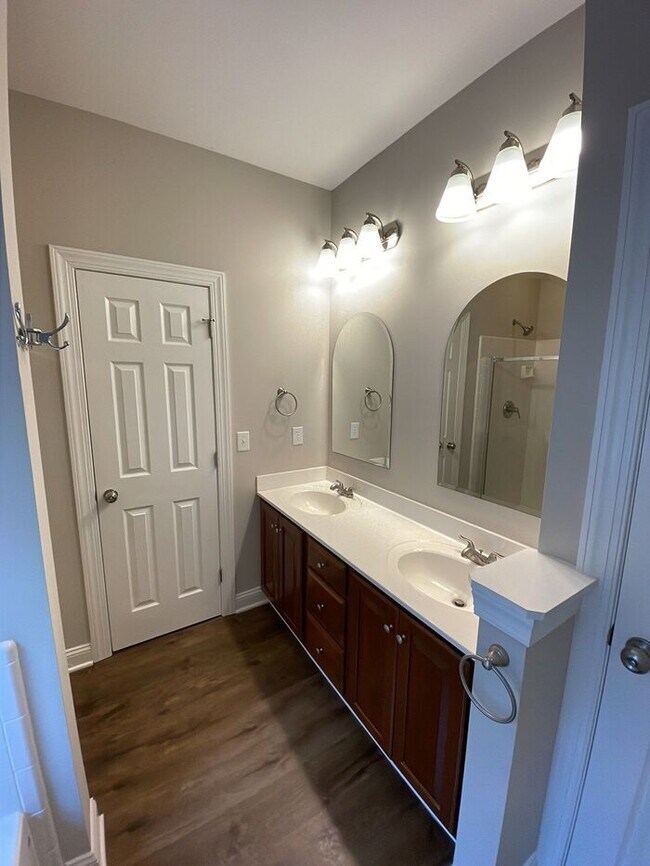 Building Photo - NOW AVAILABLE! - 8100 Red Oaks Trl, Waxhaw...