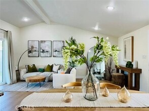 Building Photo - 1741 Warwick St