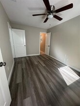 Building Photo - 111 Minnie Dr