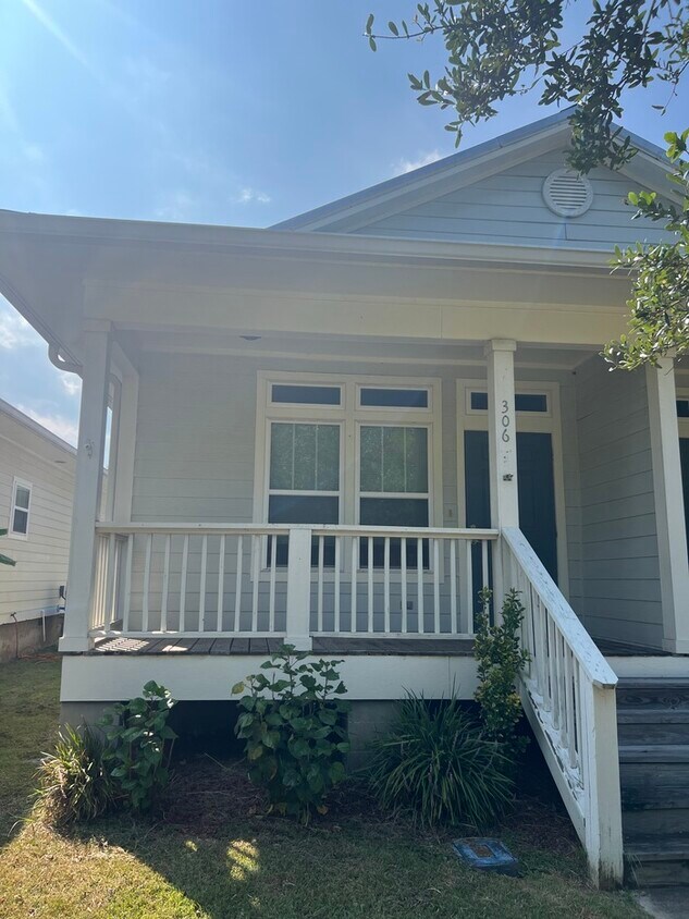 Foto principal - Beautiful 2/1 duplex