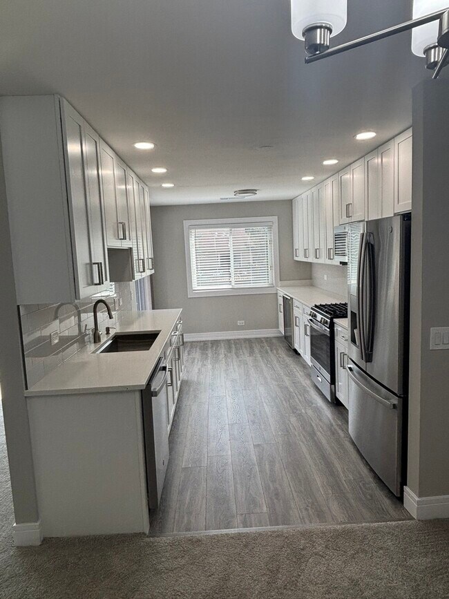 Building Photo - 282 Pembridge Ln