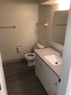 Bathroom - 309 NE Trilein Dr