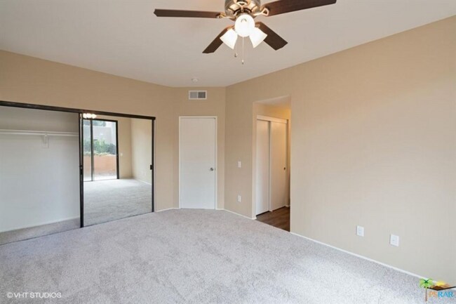 Foto del edificio - 2451 S Birdie Way