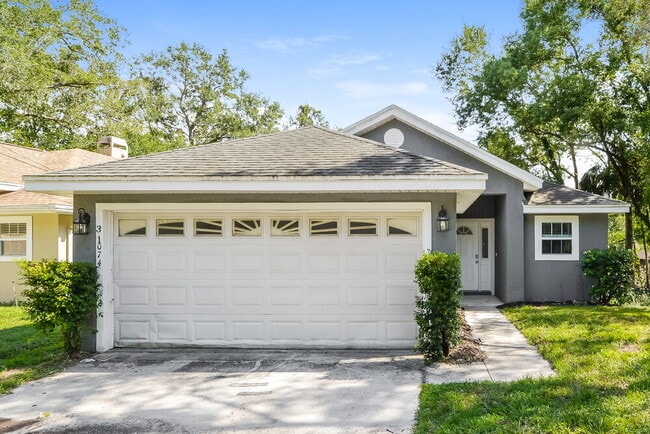Building Photo - 31074 Lochmore Cir