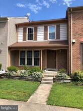 Building Photo - 5432 New London Park Dr