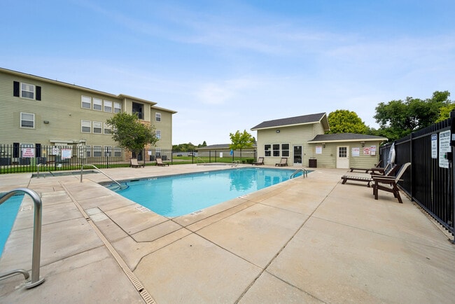 Building Photo - Windscape Apartments