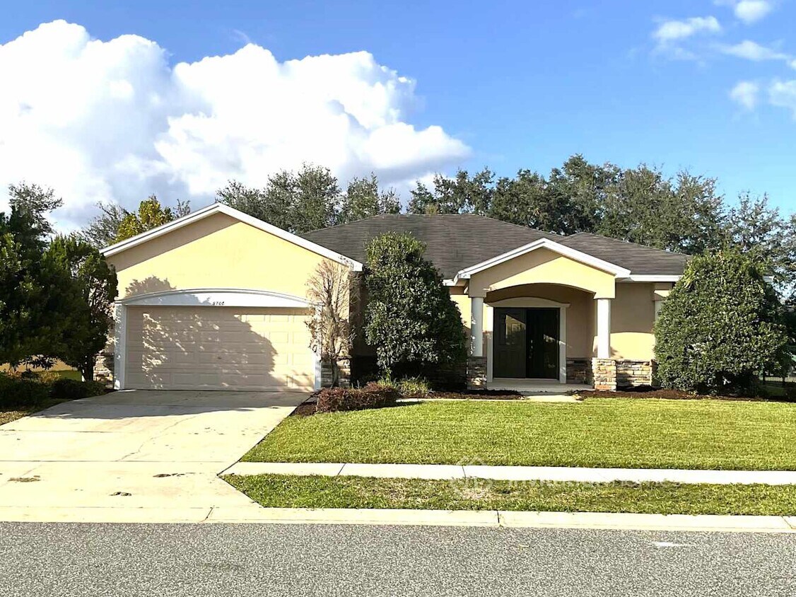 Foto principal - 5708 Great Egret Dr