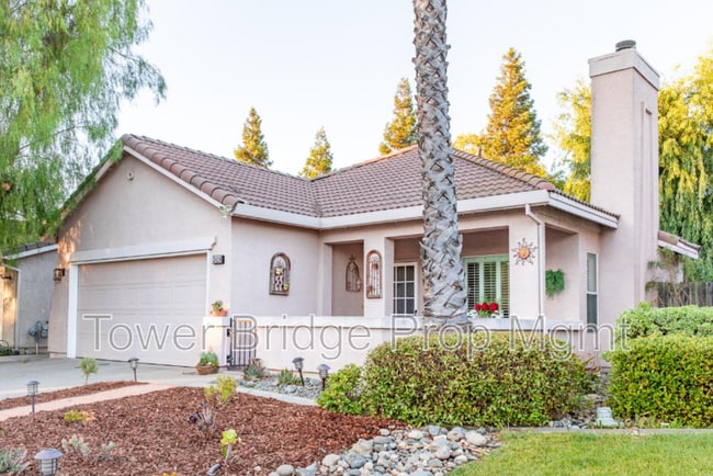 Foto del edificio - 3826 Saintsbury Dr