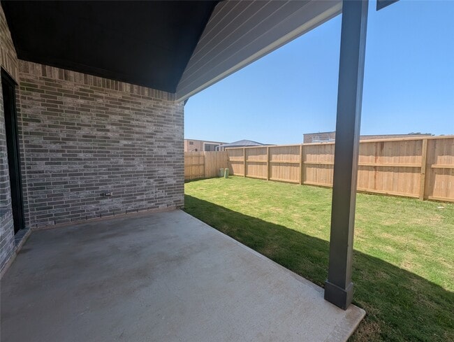 Building Photo - 7323 Blue Gentiana Ln