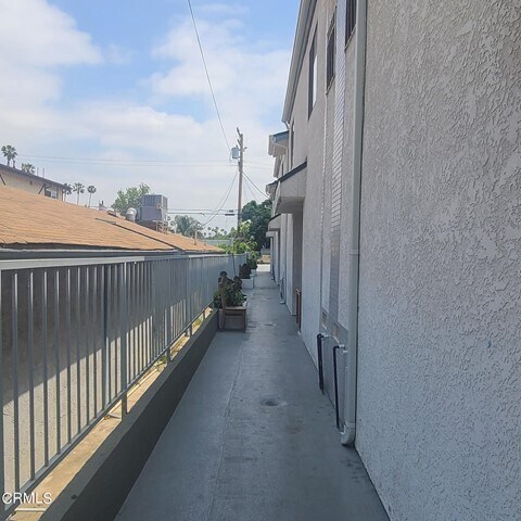 Building Photo - 1164 Allen Ave