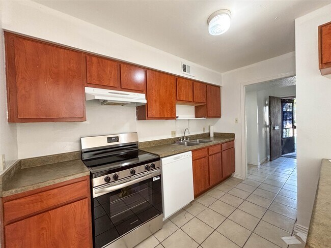 Foto del edificio - 7206 S Gessner Rd