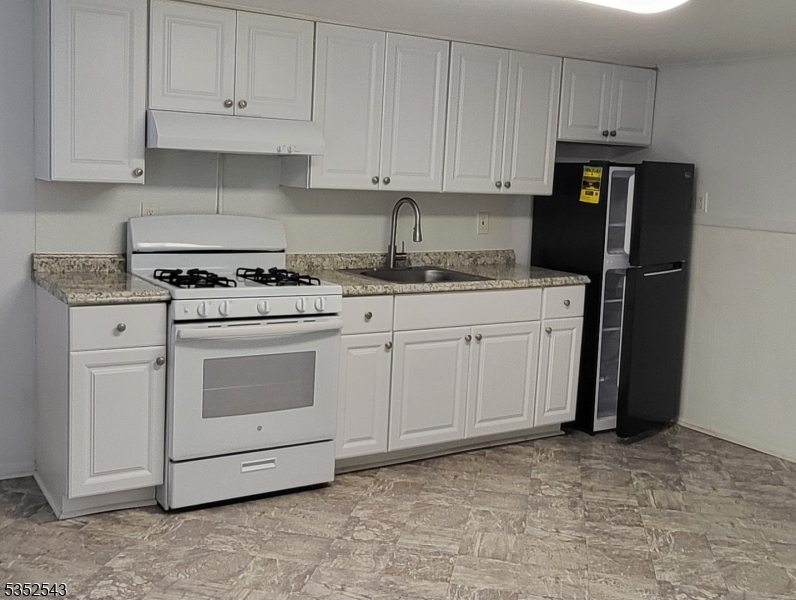 Foto principal - 60 E McFarlan St