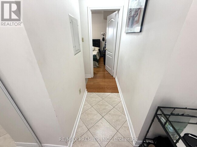 Photo du bâtiment - 9944 Keele St