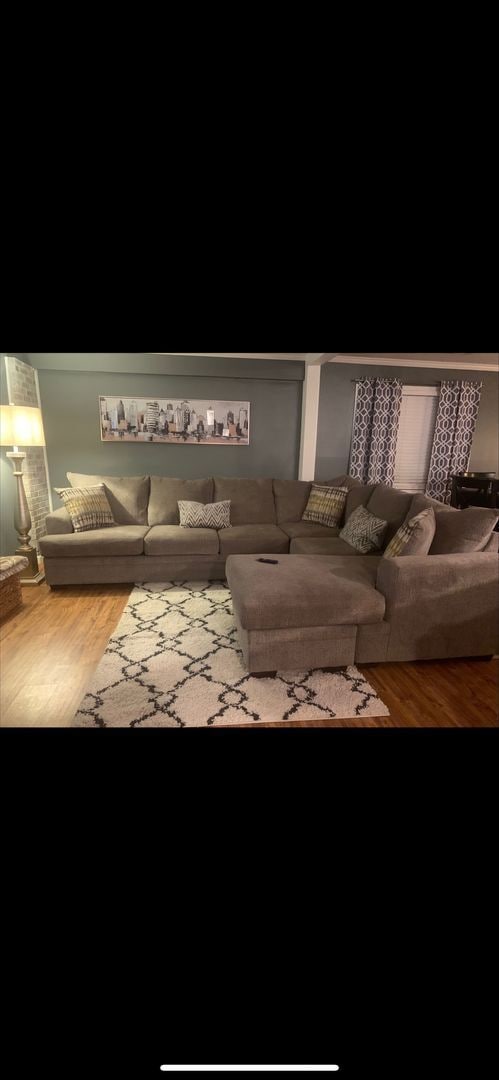 Foto del edificio - 1503 W Nettleton Ave