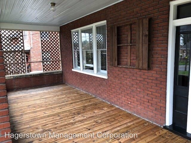 Foto del edificio - 3 br, 1.5 bath House - 17834 Virginia Ave