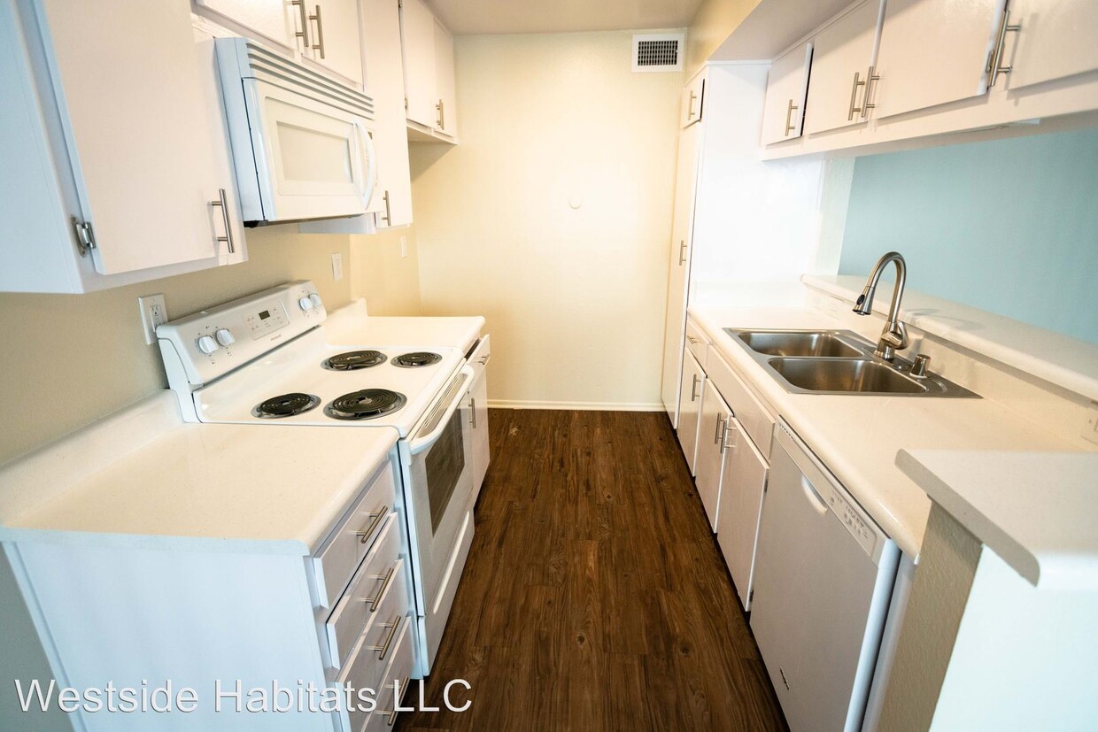 Foto principal - 25016 Walnut St