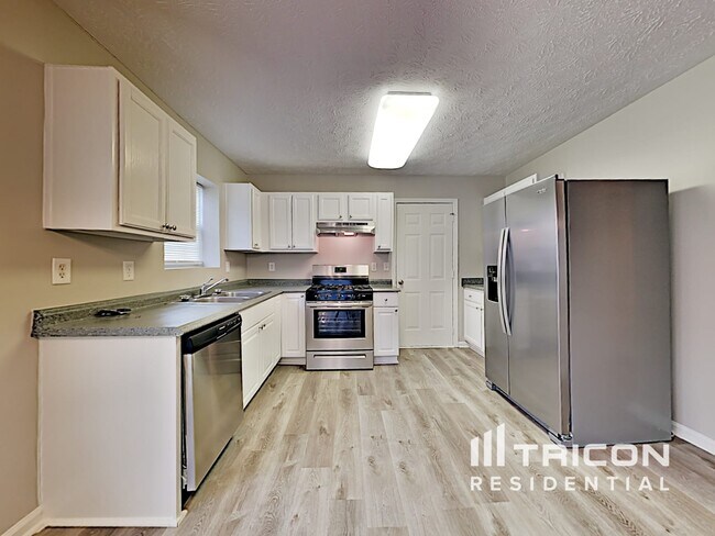 Building Photo - 915 Riley Farm Lane Douglasville GA
