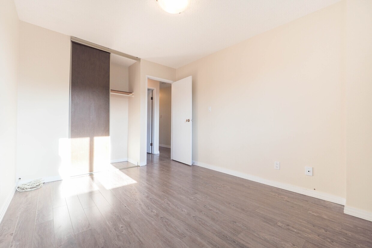 Building Photo - Millcreek Village