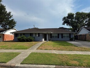 Building Photo - 5811 McKnight St