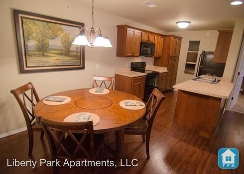 Foto del edificio - 116 Liberty Pkwy