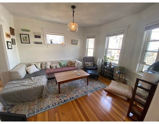 Primary Photo - 60-62 Watts St