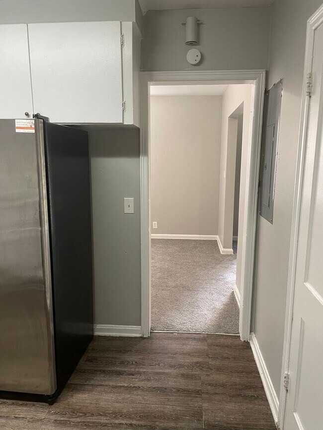 Foto del edificio - 2/1 Available at 1242 Kenmore St