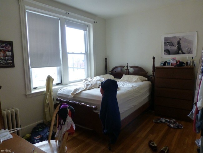 Building Photo - 1820 Commonwealth Ave