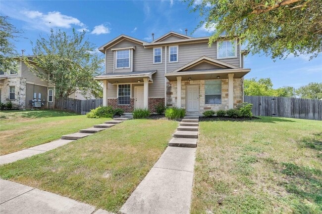 Foto del edificio - 14116 Harris Ridge Blvd
