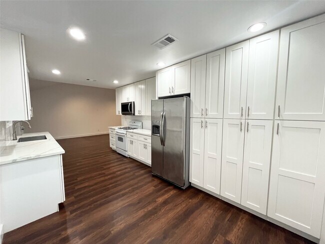 Foto del edificio - 11126 Hanning Ln