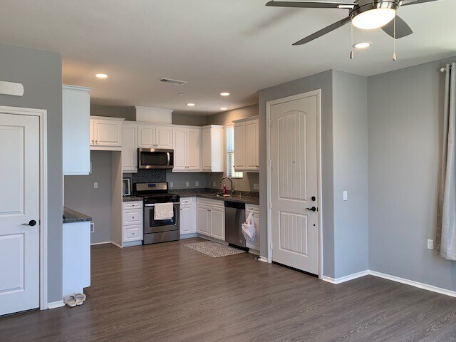 Foto del edificio - NEW HAVEN COMMUNITY - AVAILABLE NOW 2+2.5 ...