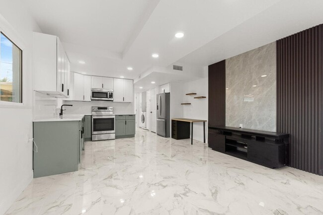 Photo - 3675 Gulf Blvd Apartment