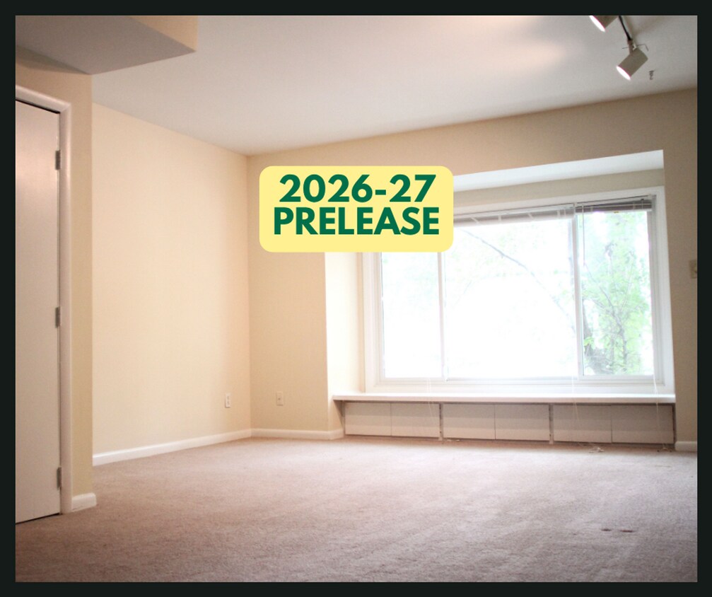 Primary Photo - Live in style near UNC.