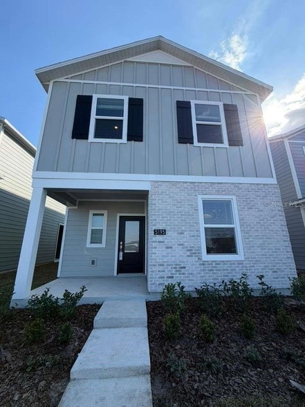 Building Photo - 5195 Loyalty Dr