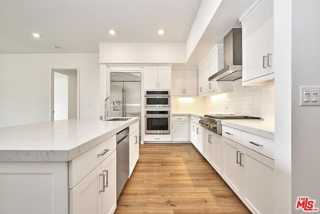 Foto del edificio - 4307 Rivington