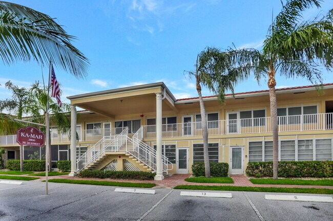 Foto del edificio - 2800 NE 28th St