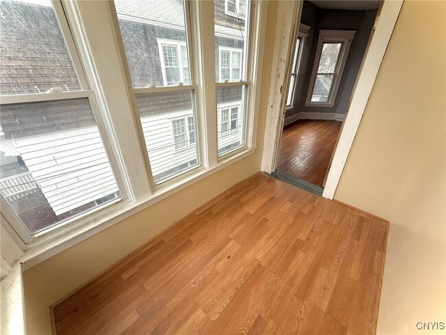 Foto del edificio - 367 Furman St