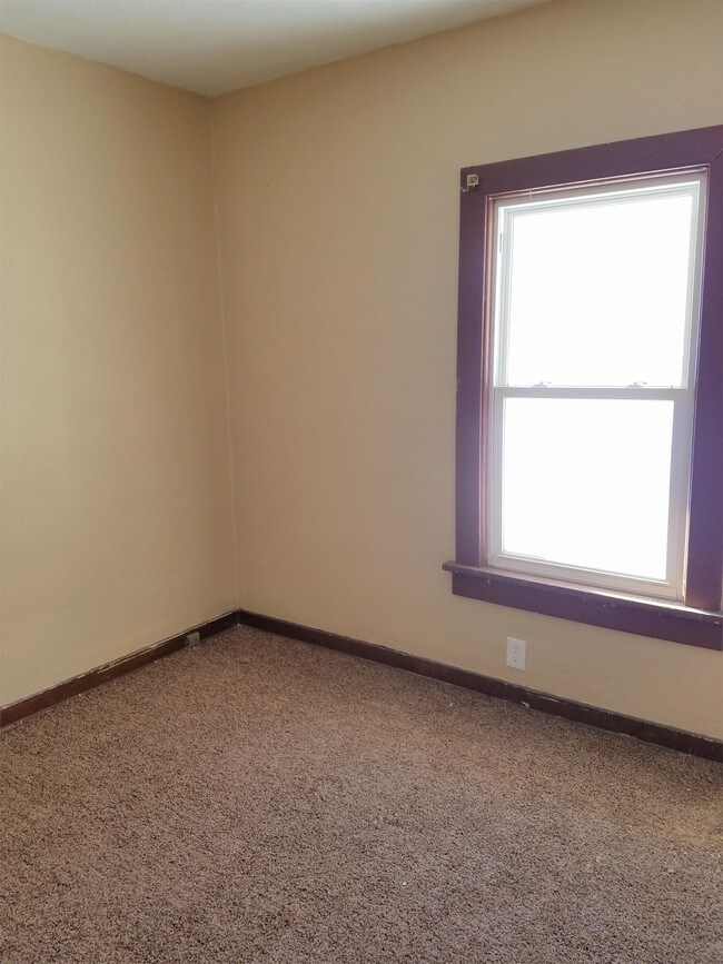 3515 Jaynes St, Omaha, NE 68111 House for Rent in Omaha, NE