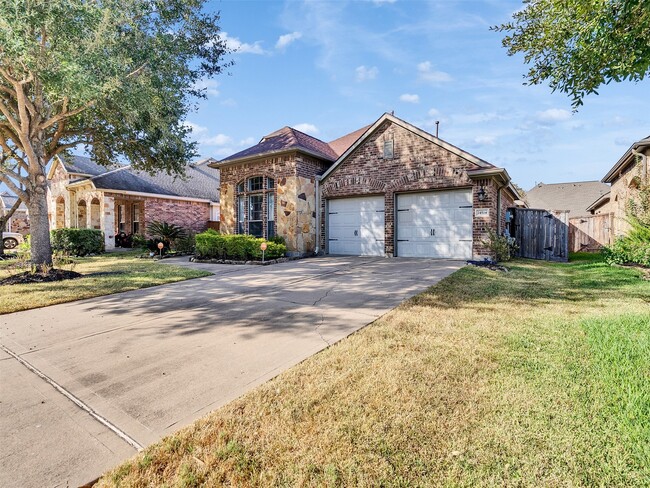 Building Photo - 24514 Bella Florence Dr