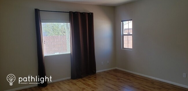 Building Photo - 1025 Peaceful Glen Ct