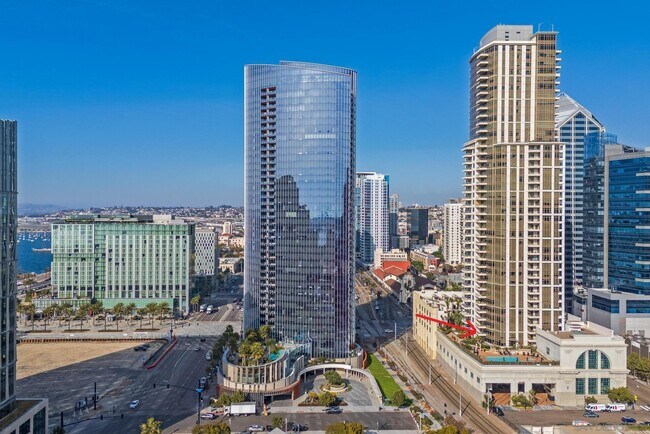 Foto del edificio - 700 W E St