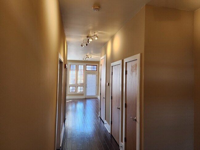 Foto del edificio - 801 N 4th St